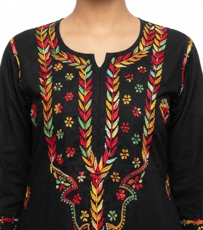 Alviaura Black Multicolor Embroidered Kurti